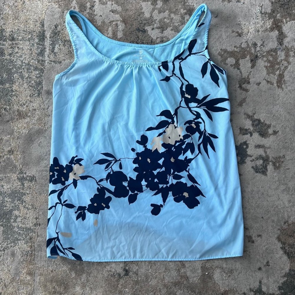 New York & Company Blue Floral Tank Top Size Small
